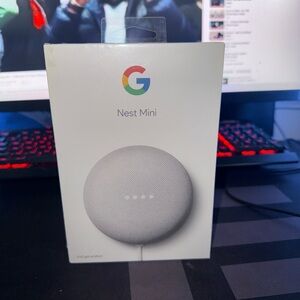 Google Smart Speaker in Soft Gray